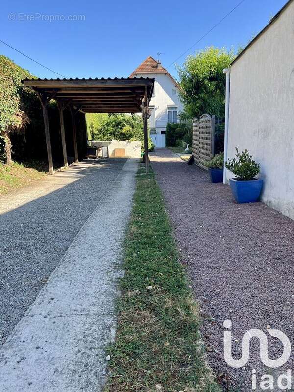 Photo 3 - Maison à SAINT-DOULCHARD