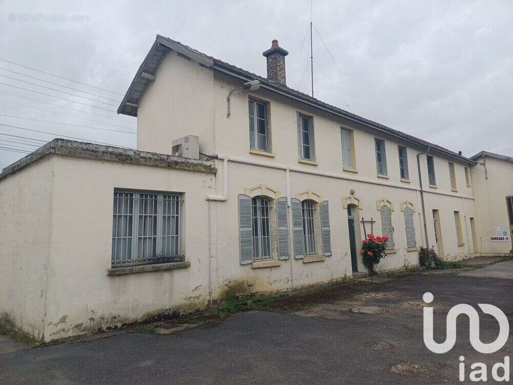 Photo 2 - Appartement à LOUZE