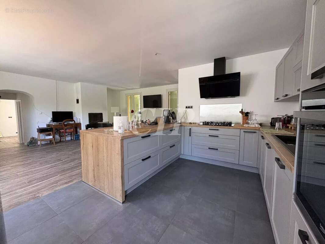 Maison à AIX-EN-PROVENCE