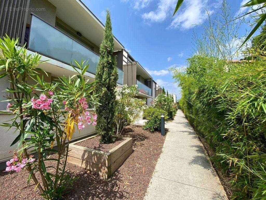   - Appartement à TOULOUSE