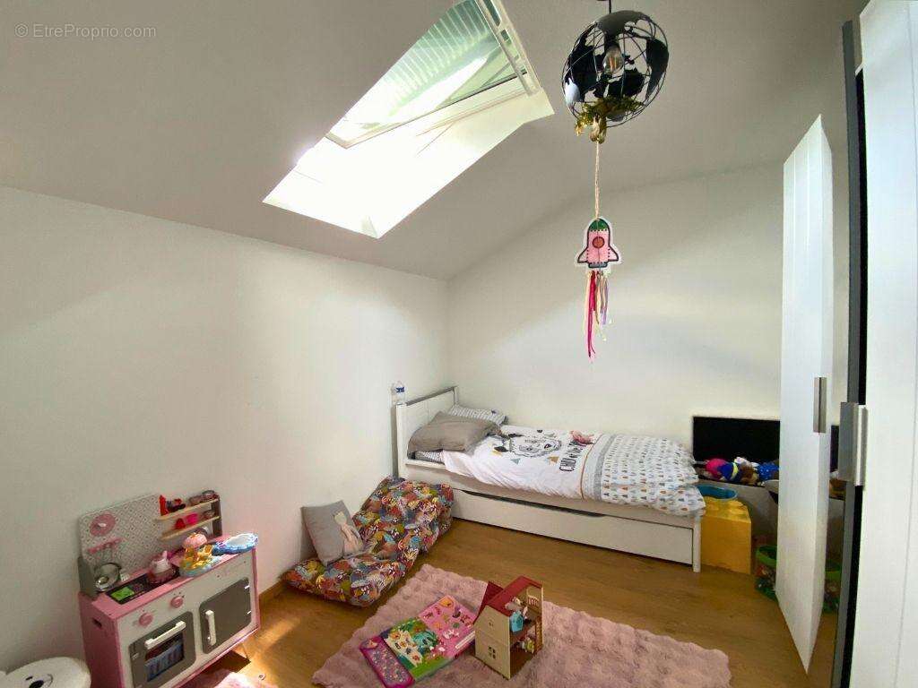   - Appartement à TOULOUSE