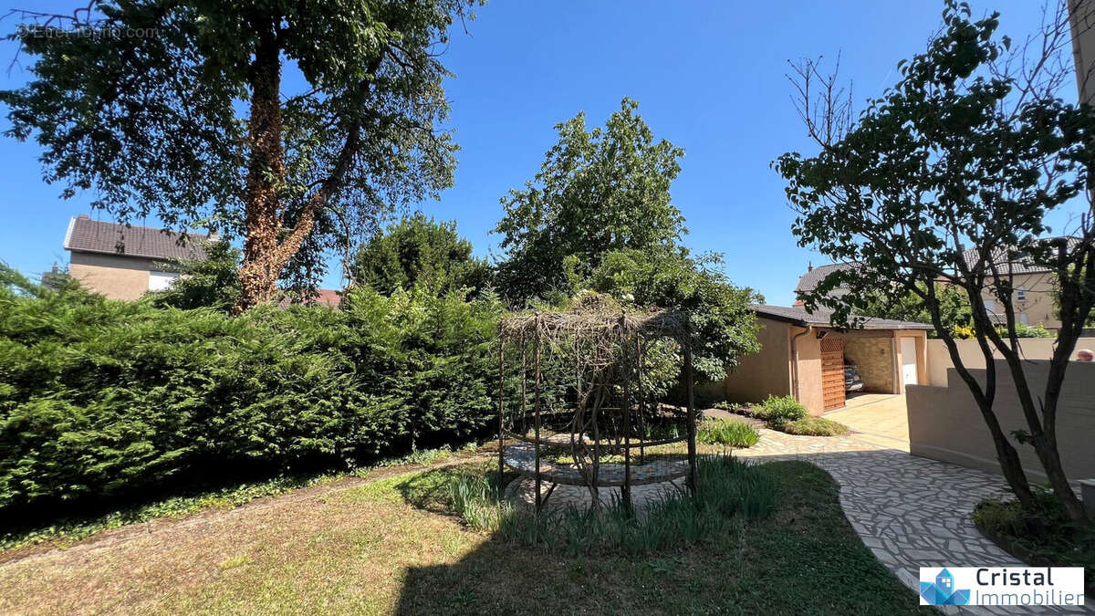 Maison à MAIZIERES-LES-METZ