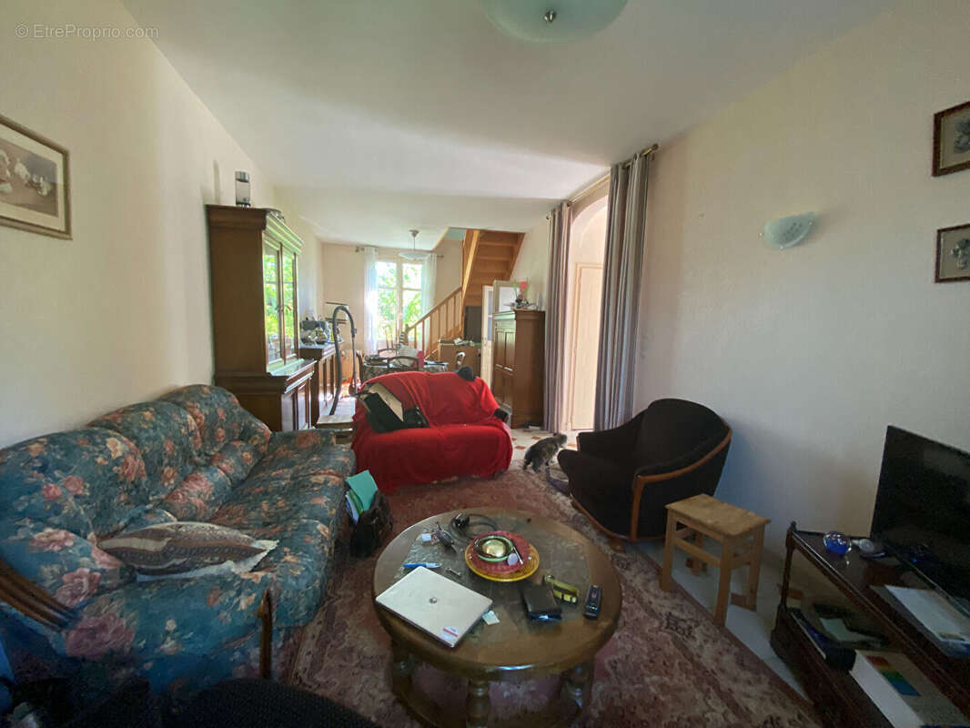 Maison à SAINT-CYR-SUR-LOIRE