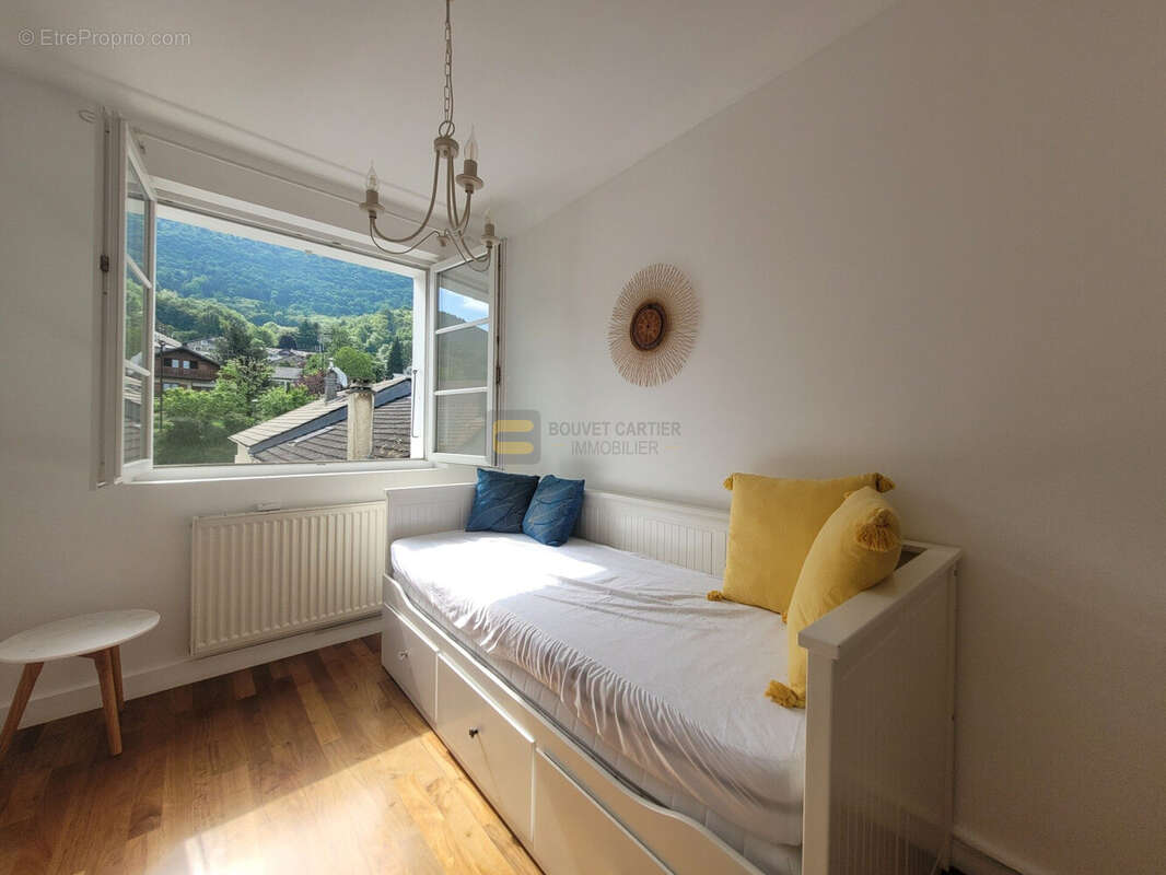 Appartement à SAINT-CERGUES