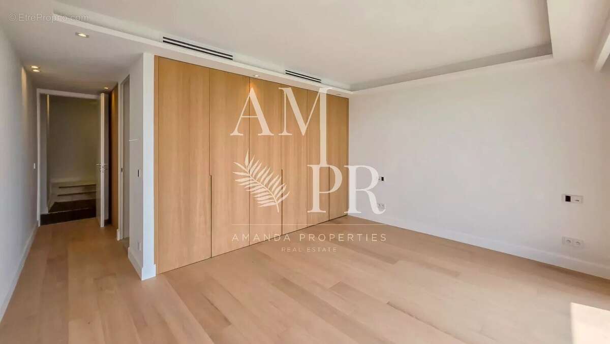 Maison à ROQUEBRUNE-CAP-MARTIN