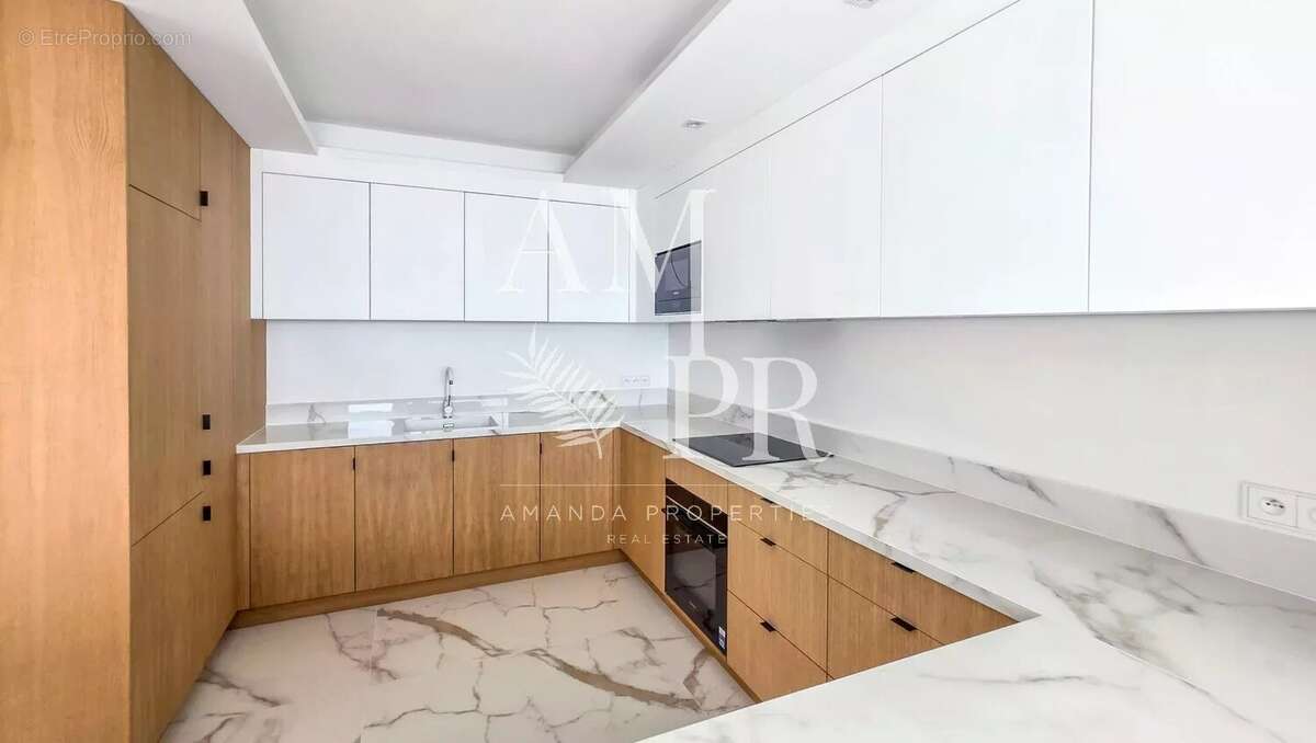 Maison à ROQUEBRUNE-CAP-MARTIN