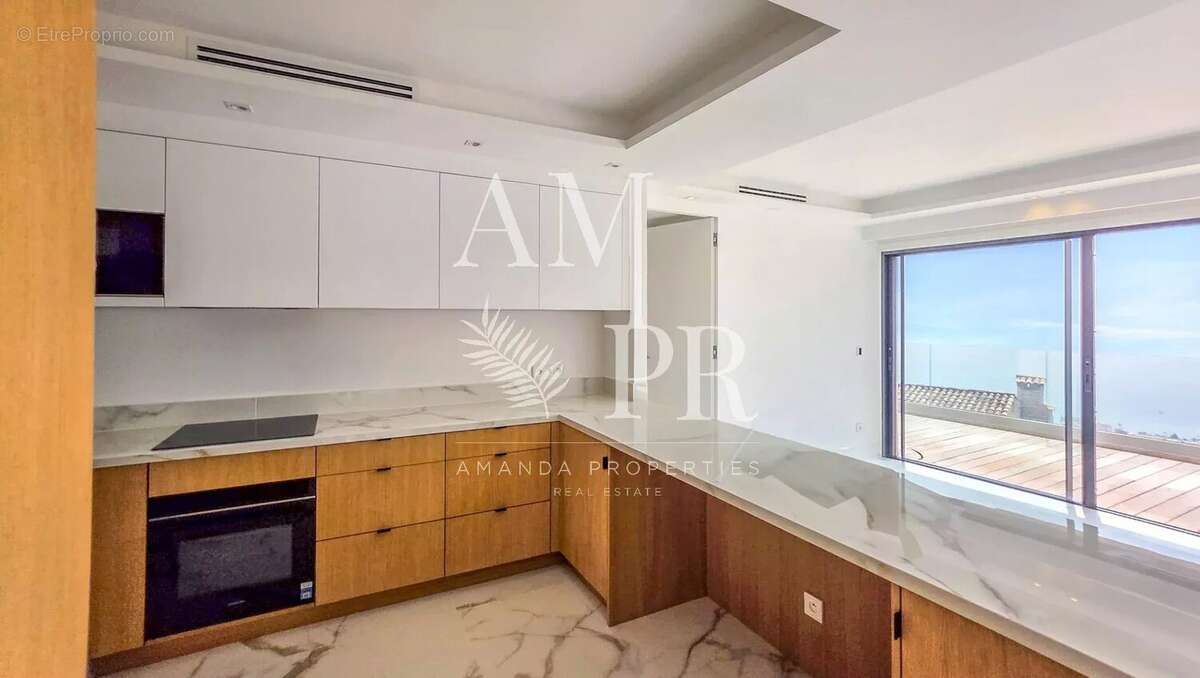 Maison à ROQUEBRUNE-CAP-MARTIN