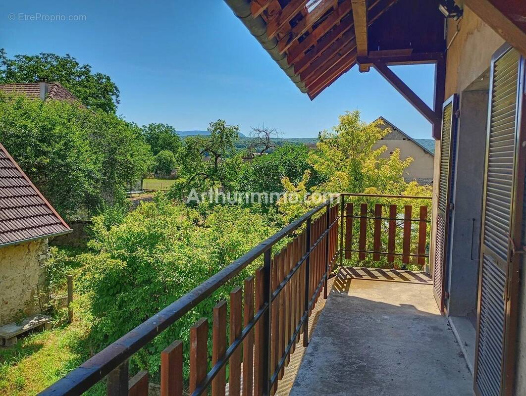 Maison à ARC-ET-SENANS