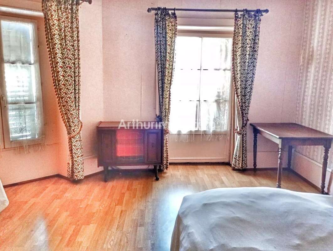 Maison à ARC-ET-SENANS