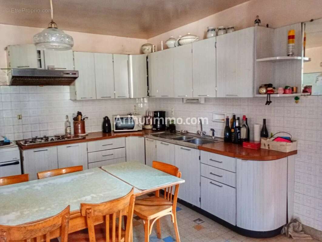 Maison à ARC-ET-SENANS