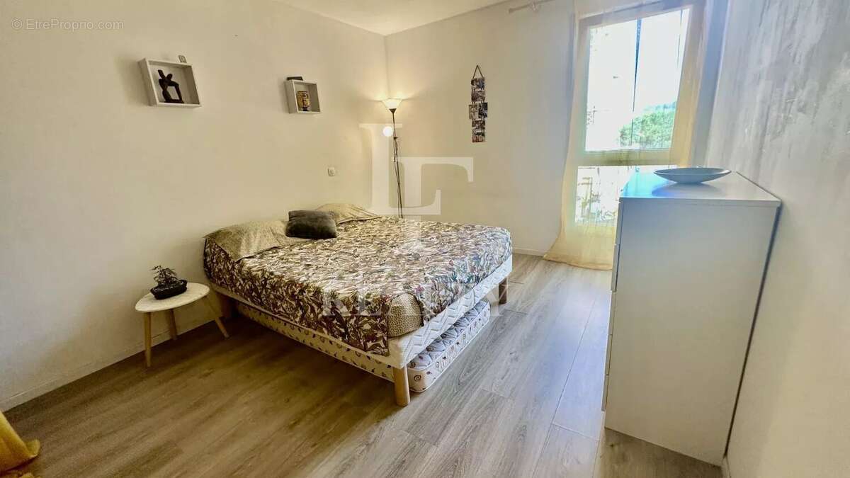 Appartement à VALBONNE