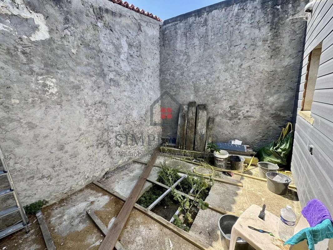 Maison à SAINT-XANDRE