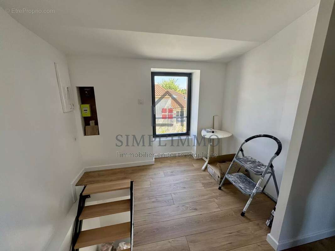 Maison à SAINT-XANDRE