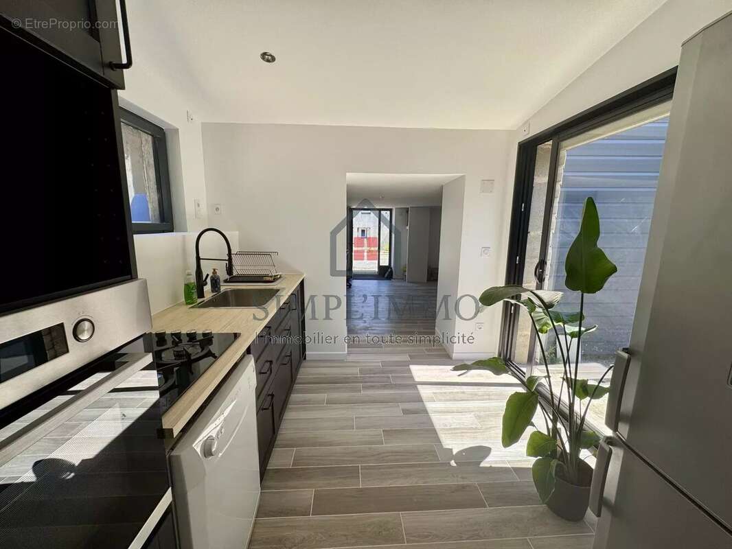 Maison à SAINT-XANDRE