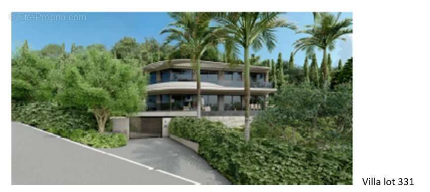 Terrain à MANDELIEU-LA-NAPOULE