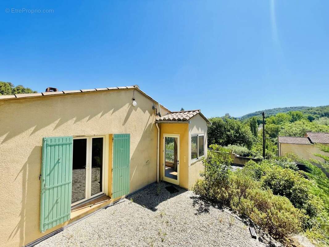 Maison à VAISON-LA-ROMAINE