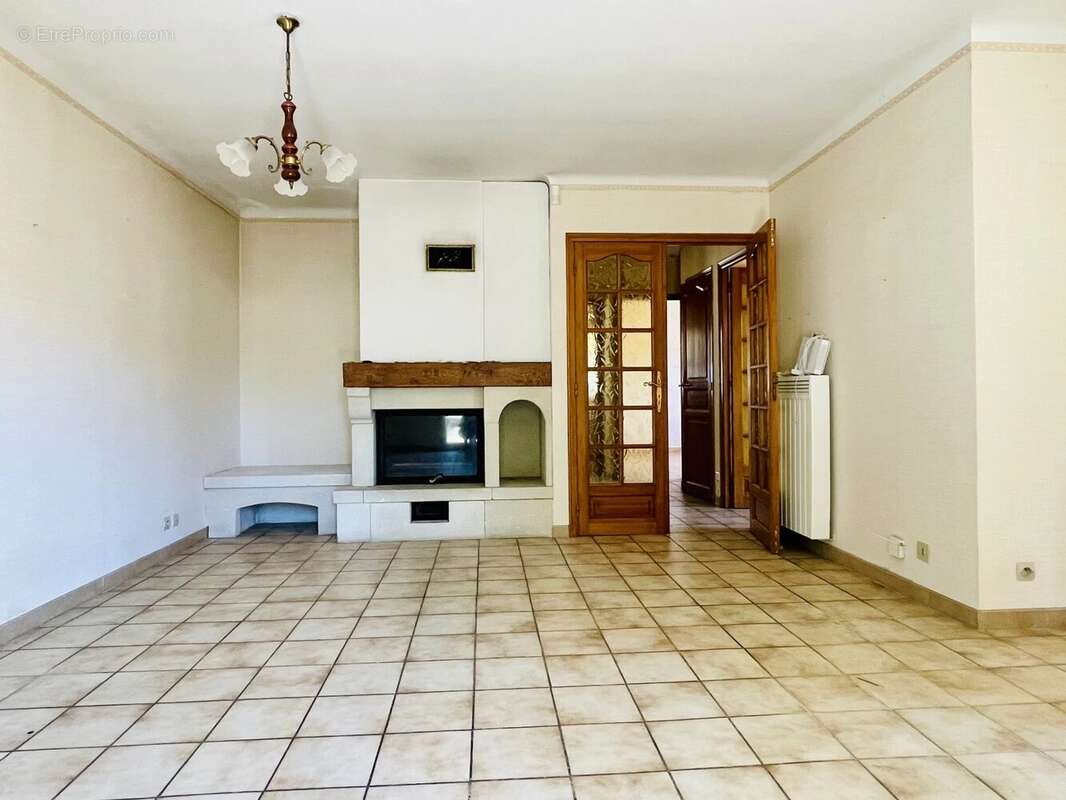 Maison à VAISON-LA-ROMAINE