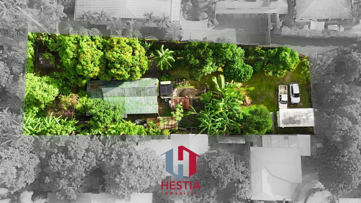 Terrain à SAINT-PAUL