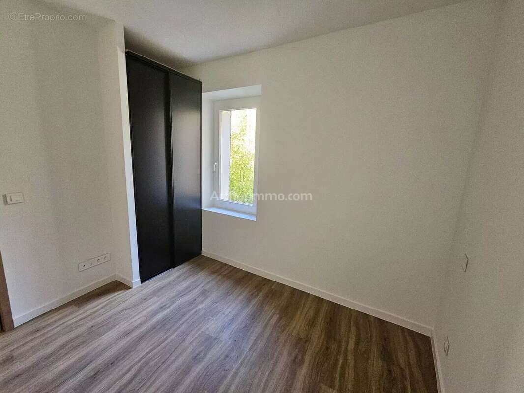 Appartement à AMPUS