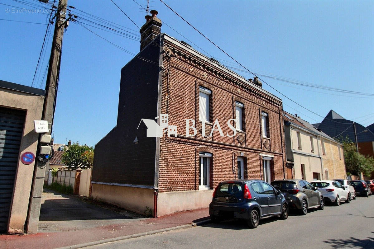 Maison à LE PETIT-QUEVILLY