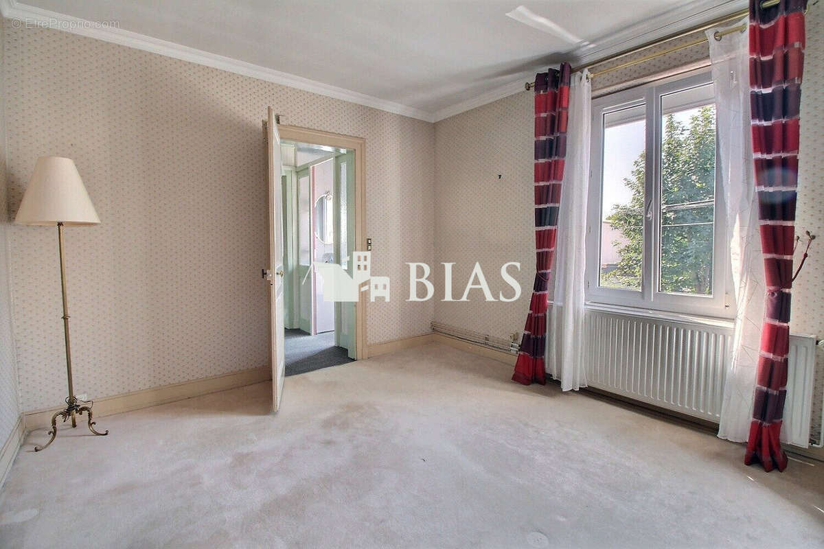 Maison à LE PETIT-QUEVILLY