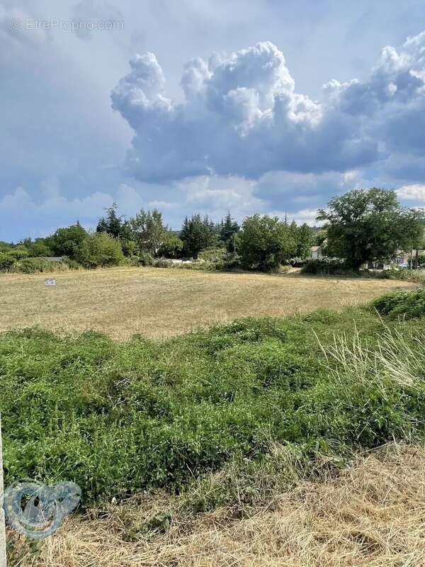 Terrain à SAINT-CHRISTOL