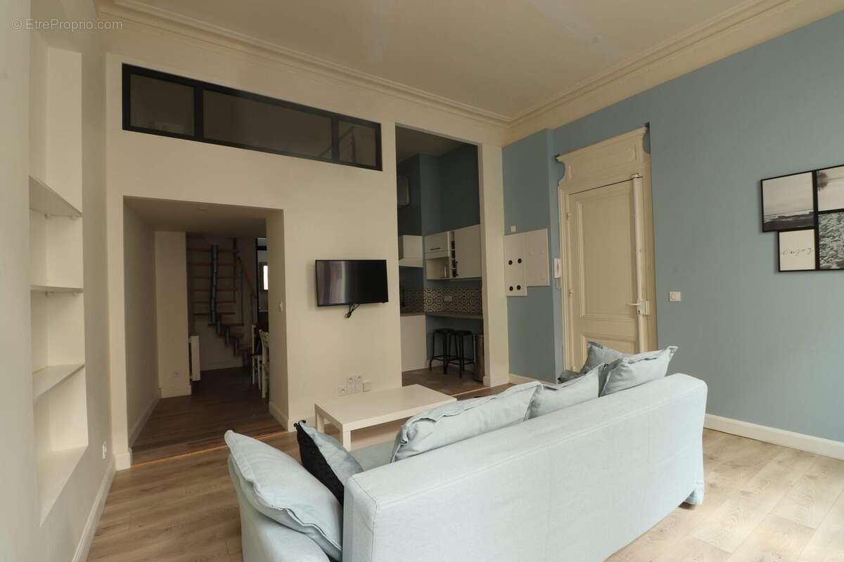 Appartement à BORDEAUX