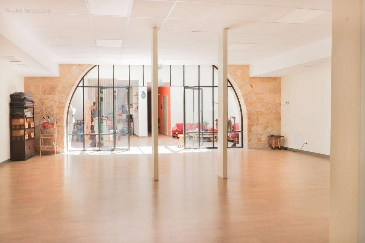 Commerce à BORDEAUX