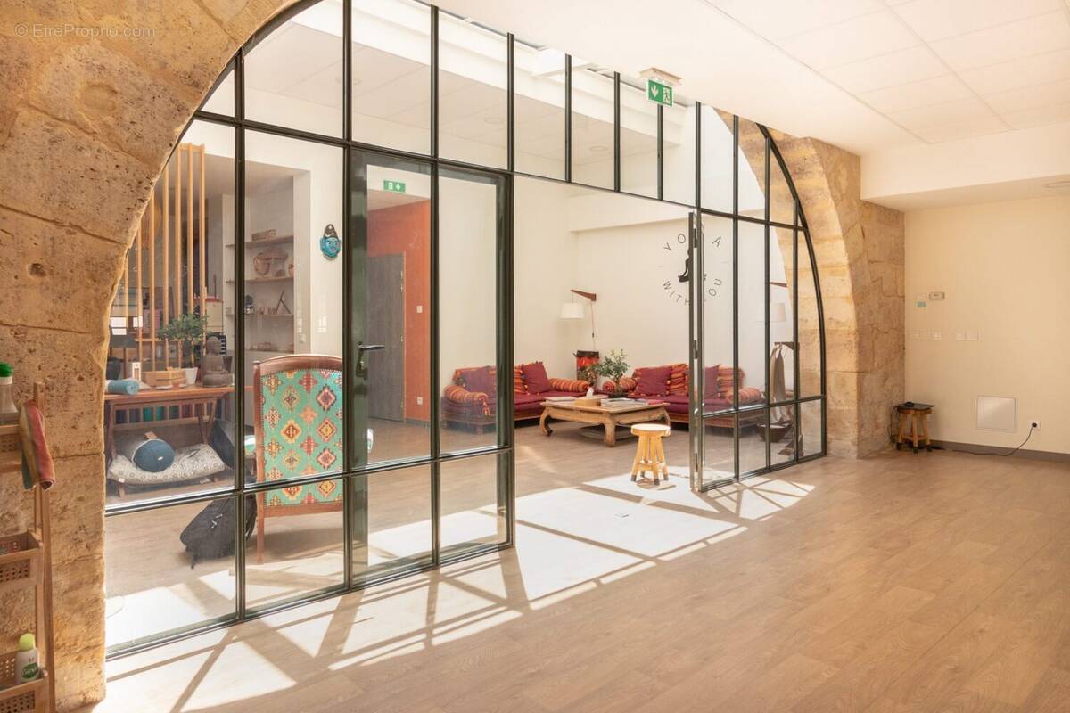 Commerce à BORDEAUX