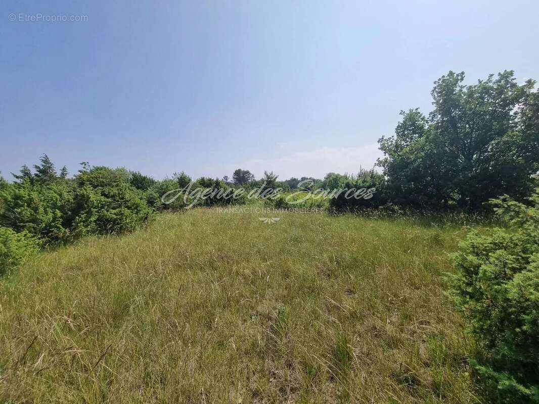 Terrain à LA VERDIERE