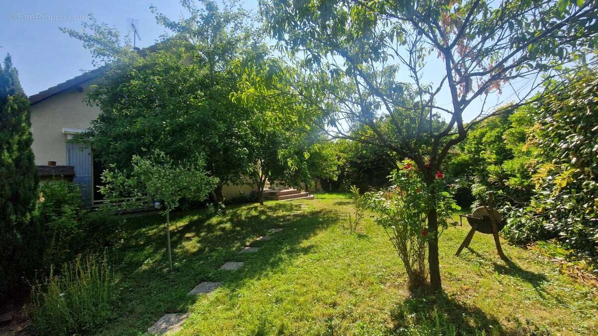 Maison à NOGENT-LE-ROI