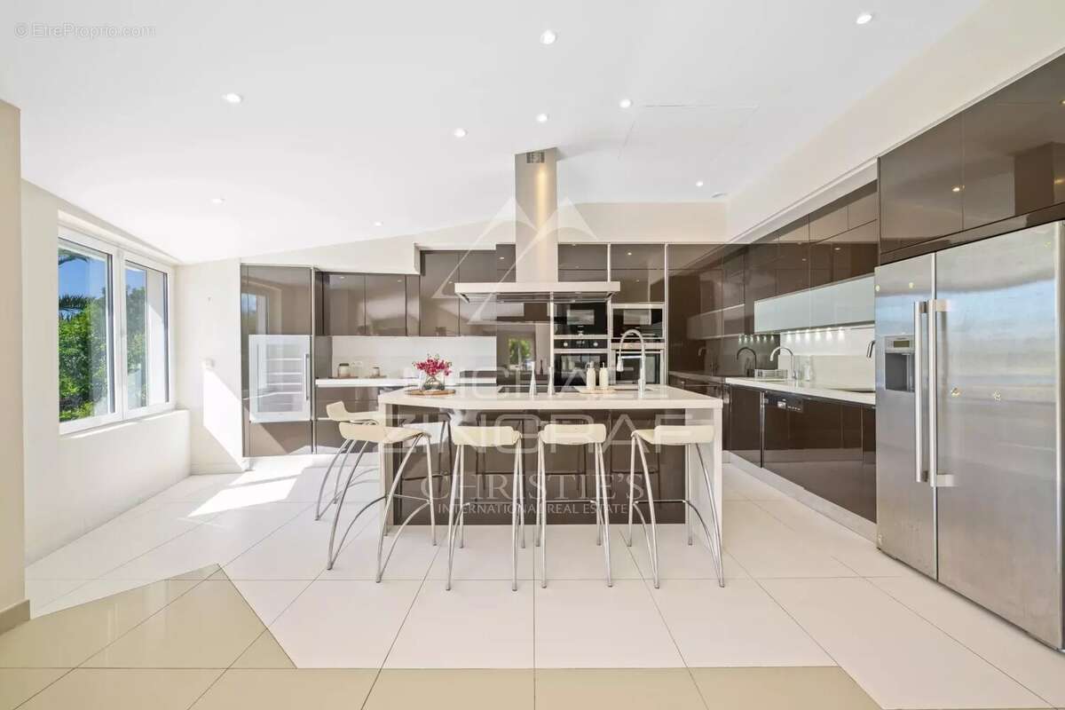 Maison à MOUANS-SARTOUX