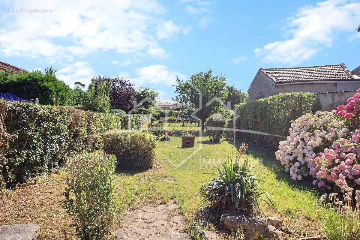 Maison à SAINT-RAMBERT-D&#039;ALBON