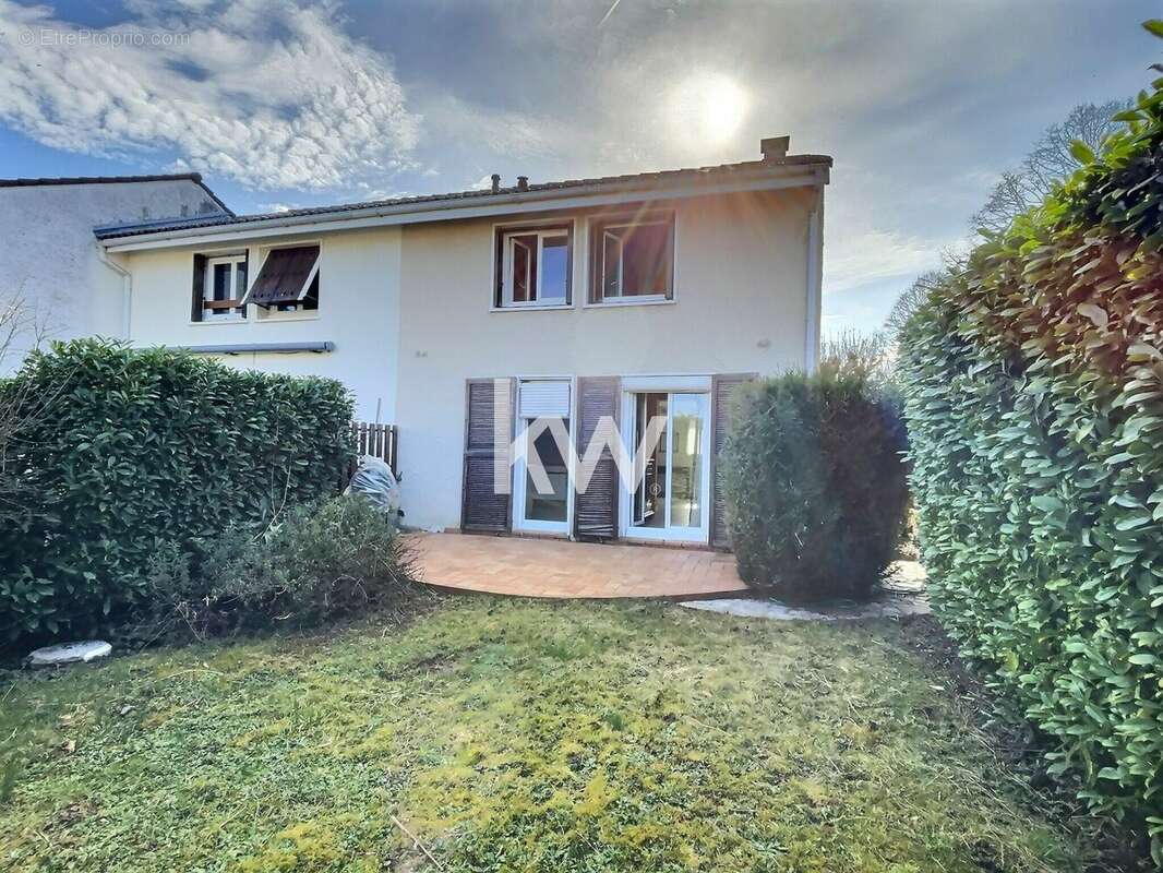 Maison à CORBEIL-ESSONNES