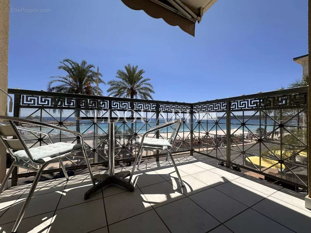 Appartement à MENTON