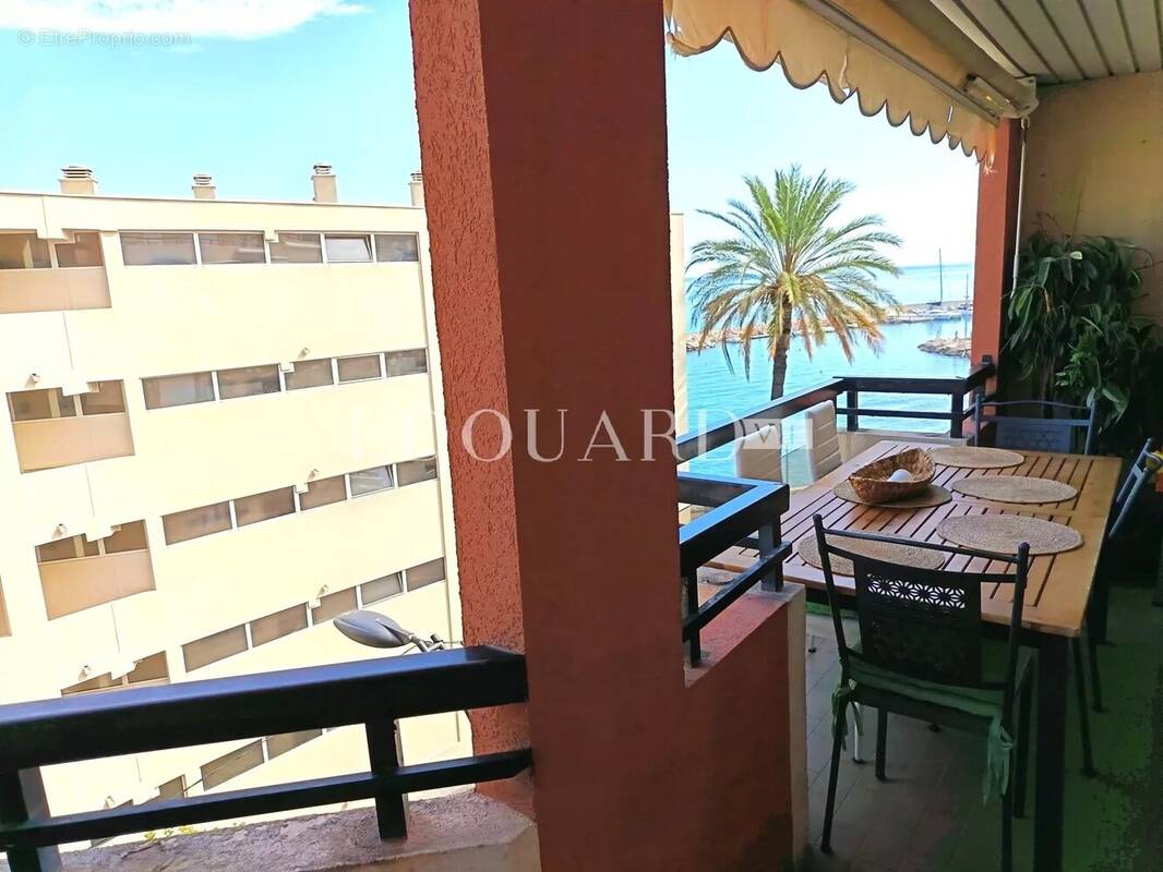 Appartement à MENTON