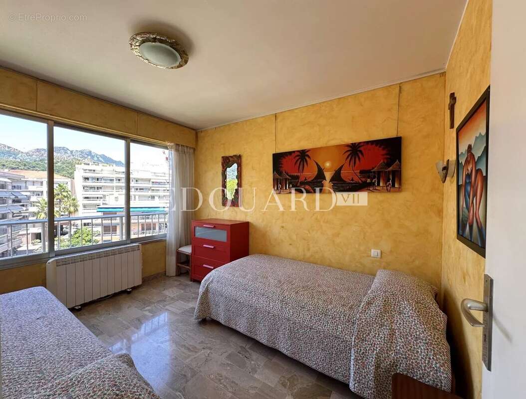 Appartement à ROQUEBRUNE-CAP-MARTIN