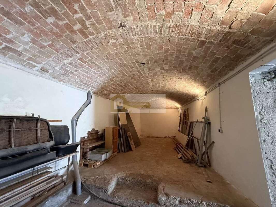 Maison à PUY-SAINT-MARTIN