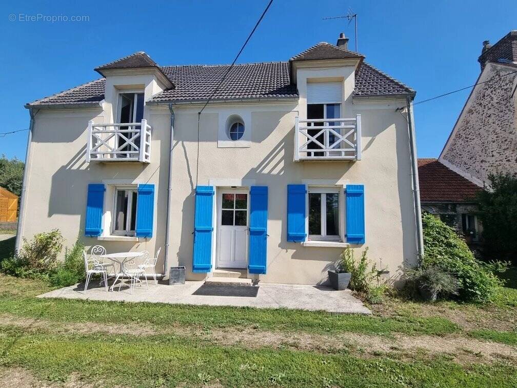 Maison à BOISSY-LE-CHATEL