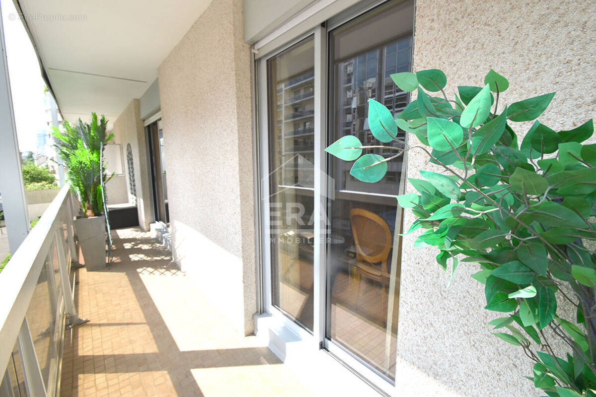 Appartement à BOULOGNE-BILLANCOURT