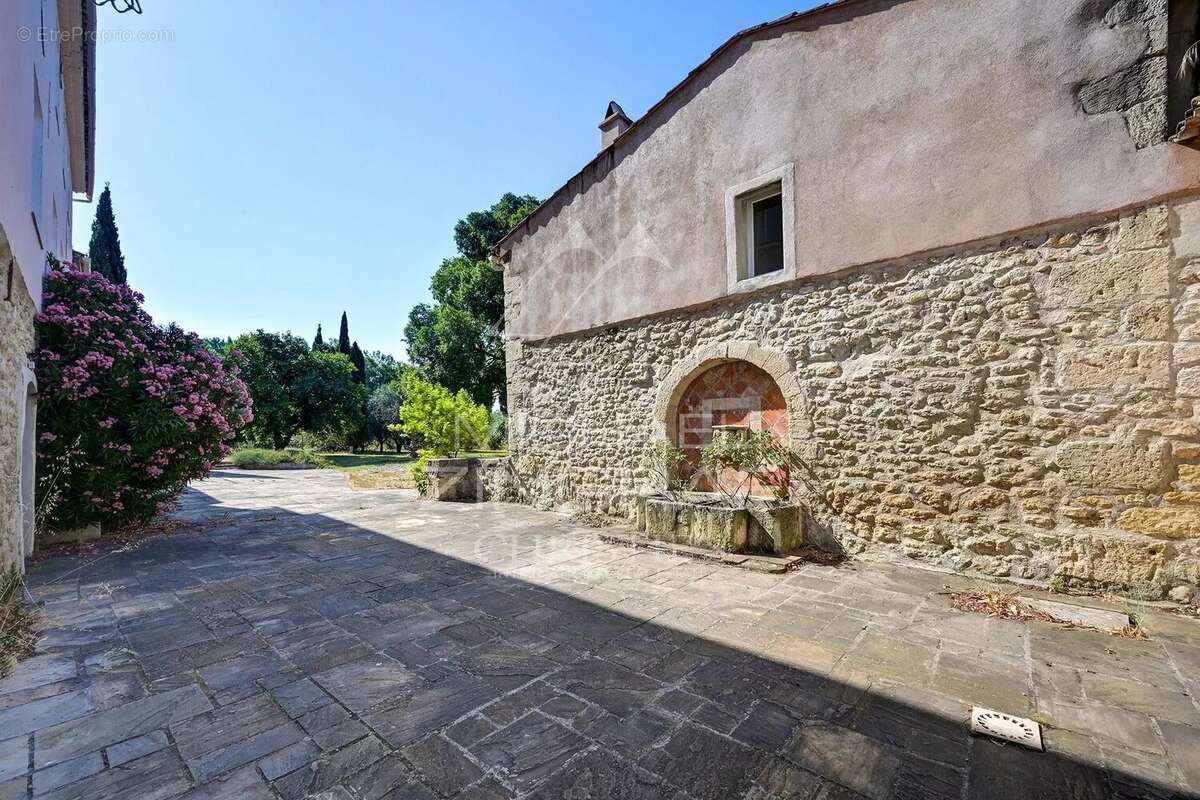 Maison à SALON-DE-PROVENCE