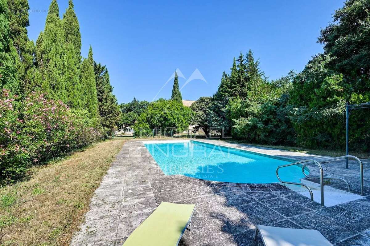 Maison à SALON-DE-PROVENCE