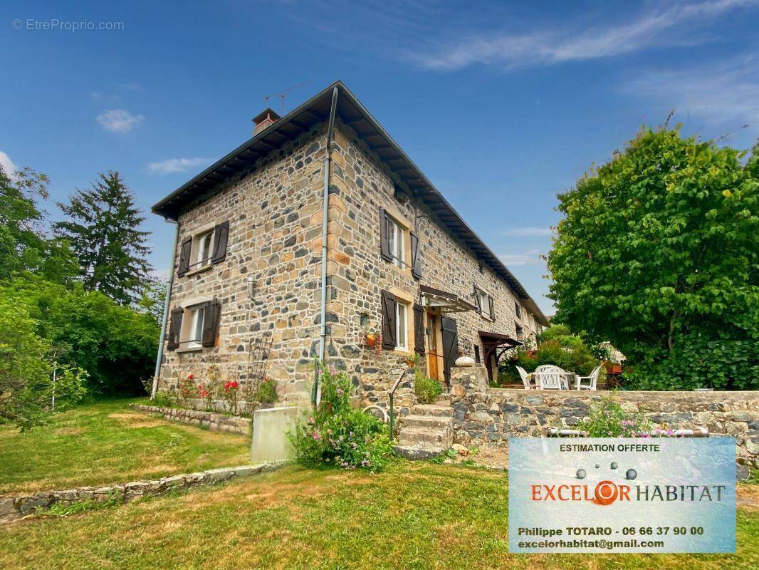 Maison à SAINT-DIDIER-SUR-BEAUJEU