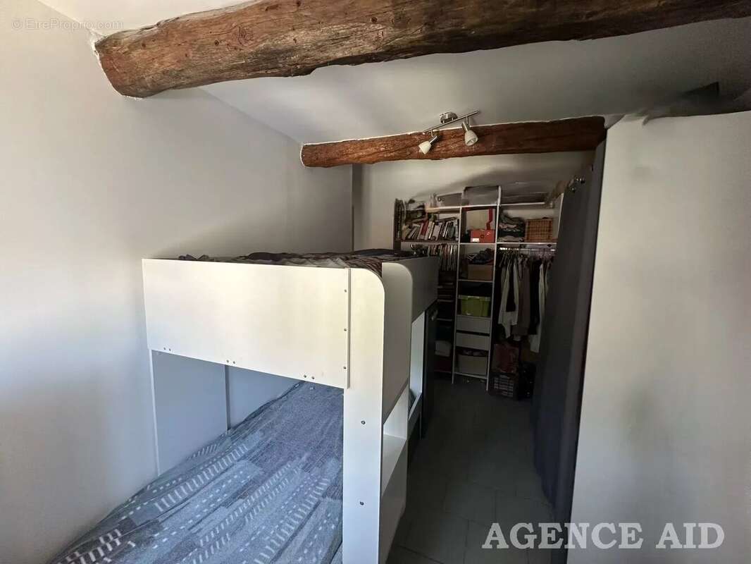 Appartement à CUGES-LES-PINS