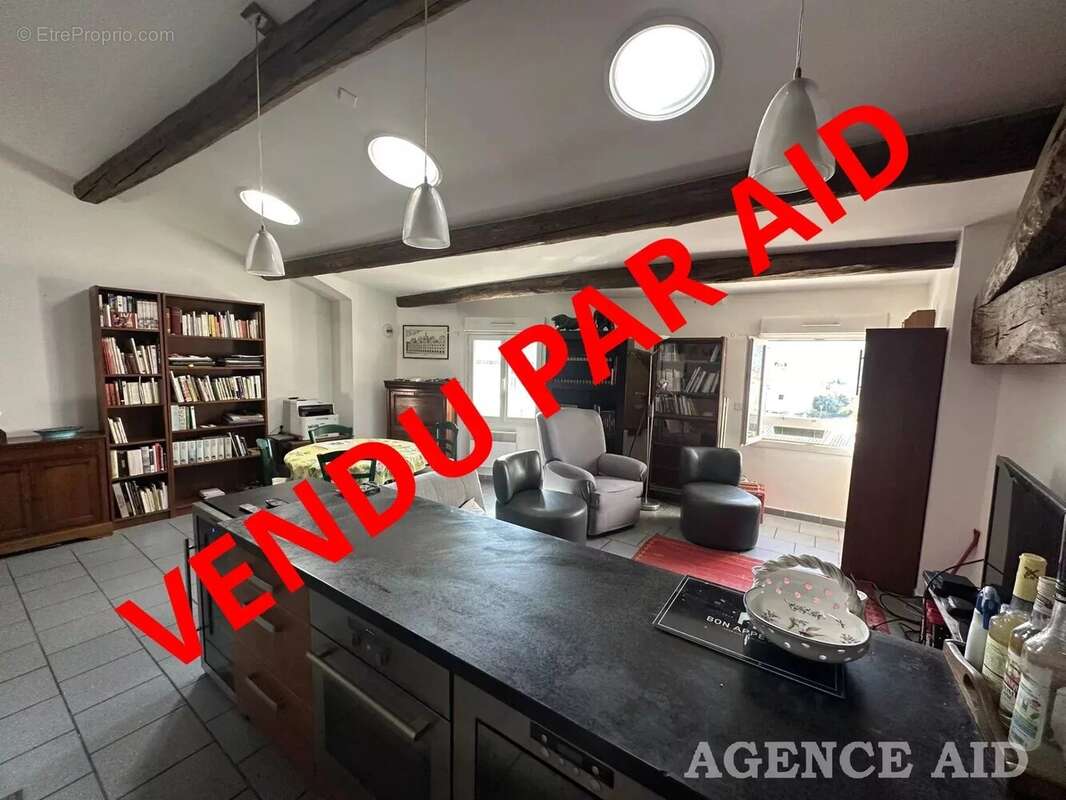 Appartement à CUGES-LES-PINS