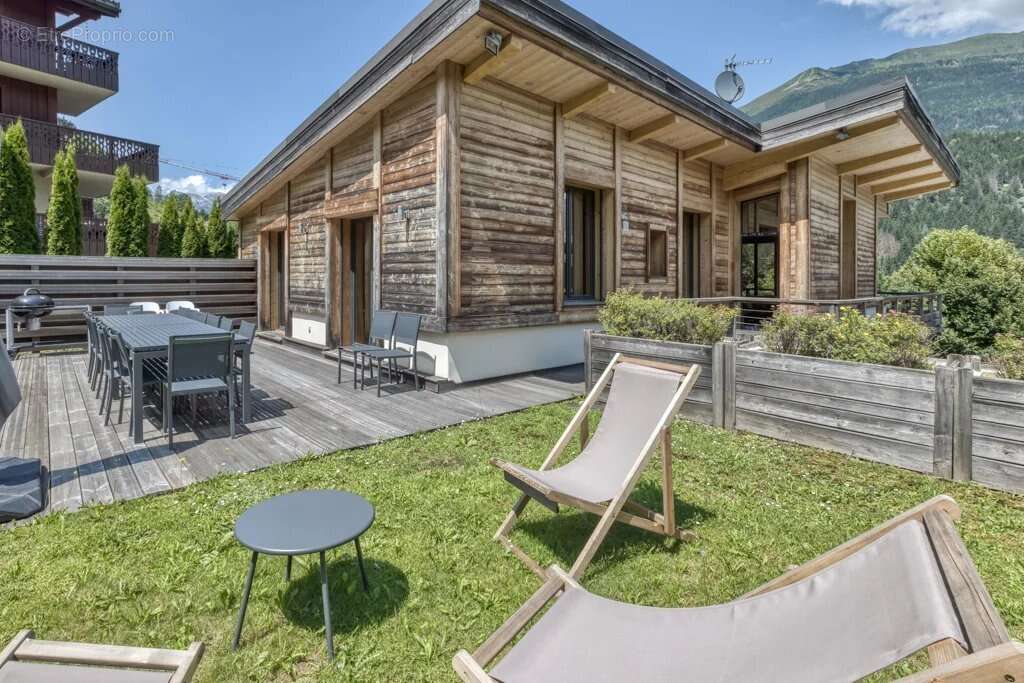 Maison à LES HOUCHES