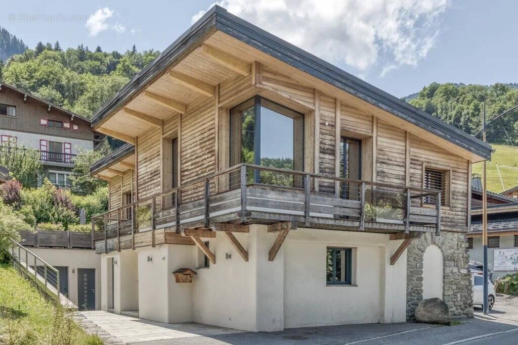 Maison à LES HOUCHES