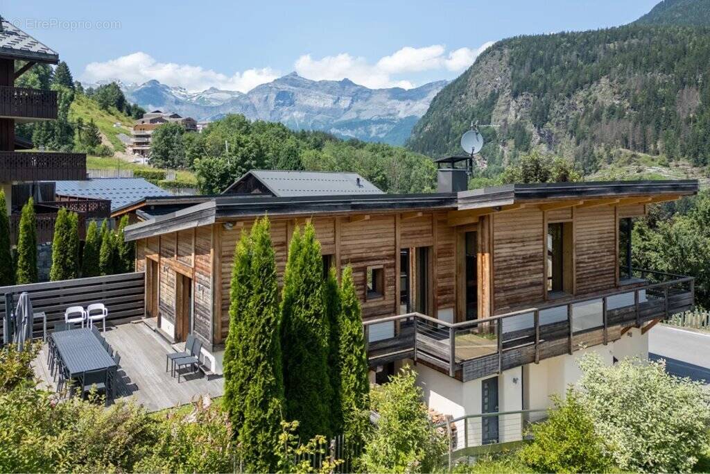 Maison à LES HOUCHES