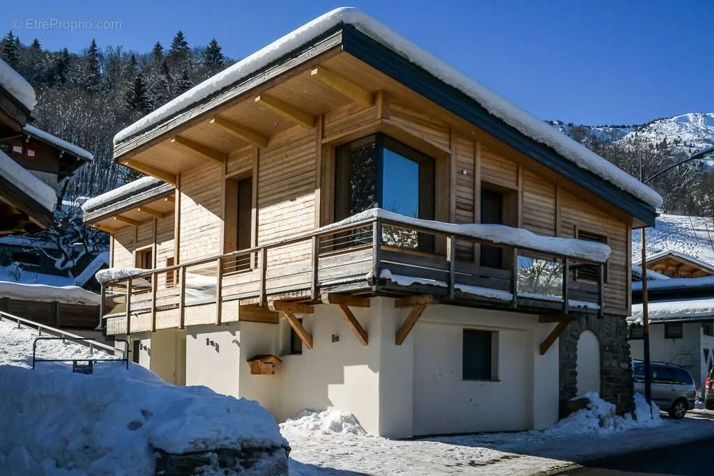 Maison à LES HOUCHES