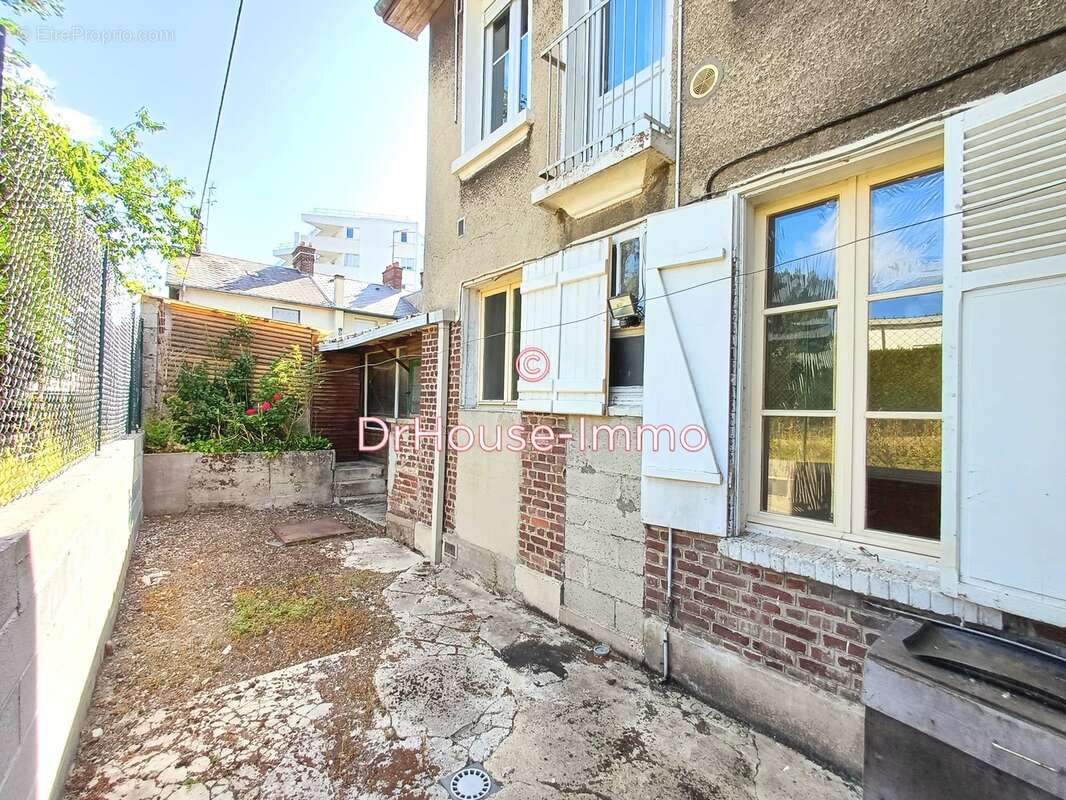 Maison à SAINT-QUENTIN